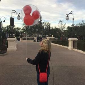 Meet your Posher, Janelle